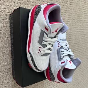 Jordan 3 Fire Red
